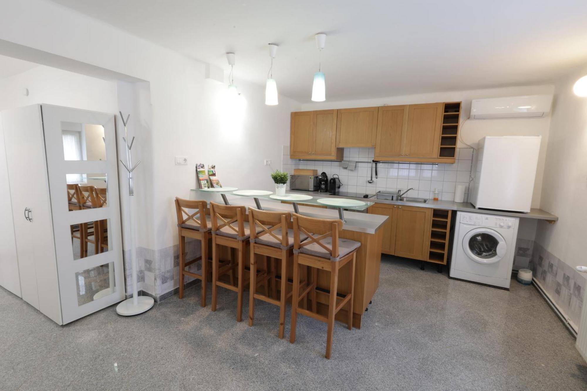 Stardust Apartman Pecs Exterior photo